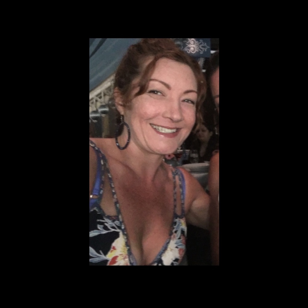 Meet your Posher, Kelli